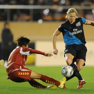 Arsenal Ladies vs INAC Kobe: A 1-1 Thriller at Nishigaoka Stadium's Charity Match (November 30, 2011) - Jayne Ludlow vs Ji So Yun Arsenal Ladies vs INAC Kobe: A 1-1 Thriller at Nishigaoka Stadium's Charity Match (November 30, 2011) - Jayne Ludlow vs Ji So Yun