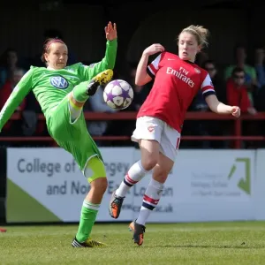 Arsenal Ladies vs. VfL Wolfsburg: Kim Little vs. Viola Odebrecht - UEFA Women's Champions League Semi-Final Showdown