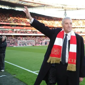Arsenal Legend Sammy Nelson at Arsenal vs. Everton, Premier League 2011-12