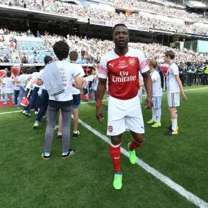Arsenal Legends Face Off Against Real Madrid Legends at Bernabeu Arsenal Legends Face Off Against Real Madrid Legends at Bernabeu