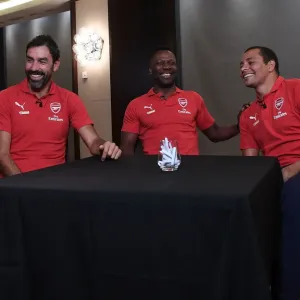 Arsenal Legends Reunite with Robert Pires, Lauren, and Gilberto against Real Madrid Legends in Madrid Arsenal Legends Reunite with Robert Pires, Lauren, and Gilberto against Real Madrid Legends in Madrid