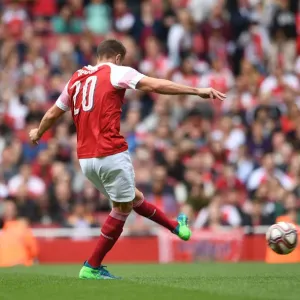Arsenal Legends vs Real Madrid Legends: Matthew Upson Scores the Decisive Penalty at Emirates Stadium