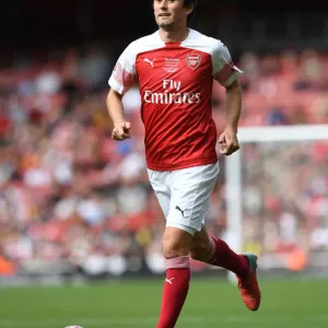 Arsenal Legends vs Real Madrid Legends: Rosicky's Glorious Performance at Emirates Stadium