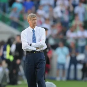 Arsenal manager Arsene Wenger. Legia Warsaw 5: 6 Arsenal, Wojska Polskiego Arsenal manager Arsene Wenger. Legia Warsaw 5: 6 Arsenal, Wojska Polskiego