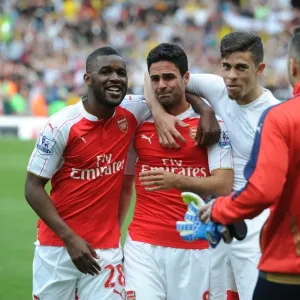Arsenal: Mikel Arteta Celebrates Victory with Teammates