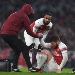 Arsenal Print: Mustafi Injury Scare vs Cardiff City Arsenal Print: Mustafi Injury Scare vs Cardiff City