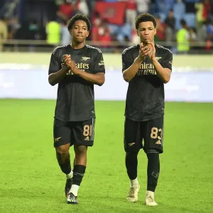 Arsenal and Olympique Lyonnais Clash in Dubai Super Cup: Fans Celebrate Arsenal and Olympique Lyonnais Clash in Dubai Super Cup: Fans Celebrate