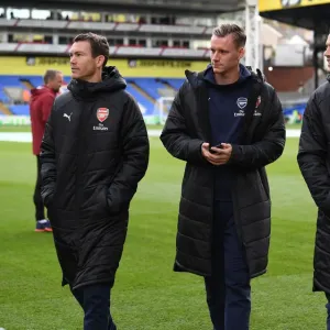 Arsenal Players Check Out Selhurst Park Pitch Before Crystal Palace Clash (2018-19) Arsenal Players Check Out Selhurst Park Pitch Before Crystal Palace Clash (2018-19)