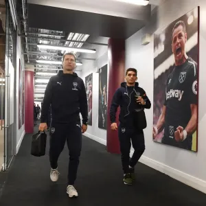 Arsenal Players Head to the Changing Room Before West Ham Clash, London 2019 Arsenal Players Head to the Changing Room Before West Ham Clash, London 2019