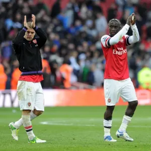 Arsenal Players Jack Wilshere and Bacary Sagna Celebrate with Fans after Victory over Queens Park Rangers