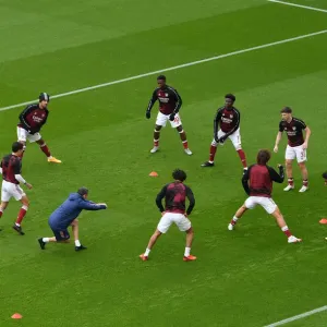 Arsenal Players Warm Up Ahead of Arsenal v Sheffield United in 2020-21 Premier League Arsenal Players Warm Up Ahead of Arsenal v Sheffield United in 2020-21 Premier League