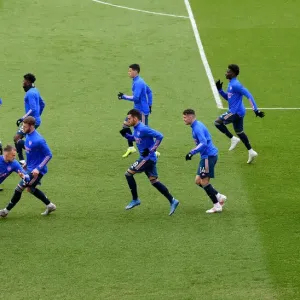 Arsenal Players Warm Up Ahead of Sheffield United Clash in Premier League Arsenal Players Warm Up Ahead of Sheffield United Clash in Premier League
