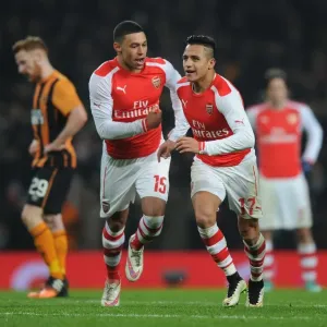Arsenal: Sanchez and Oxlade-Chamberlain Celebrate Goals Against Hull City in FA Cup
