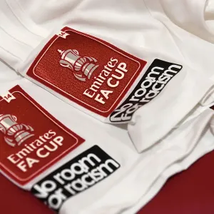 Arsenal Stands Against Knife Crime: All-White Kit Debut vs. Liverpool in Emirates FA Cup Arsenal Stands Against Knife Crime: All-White Kit Debut vs. Liverpool in Emirates FA Cup