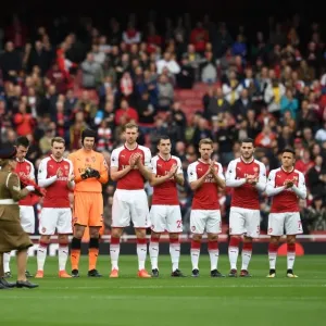 Print of Arsenal players clapping before a 2017 match at Emirates Stadium Print of Arsenal players clapping before a 2017 match at Emirates Stadium