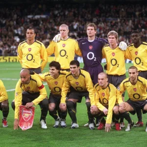 The Arsenal team line up before the match. Real Madrid 0: 1 Arsenal