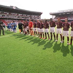 The Arsenal team lines up before the match. Arsenal 4: 2 Wigan Athletic