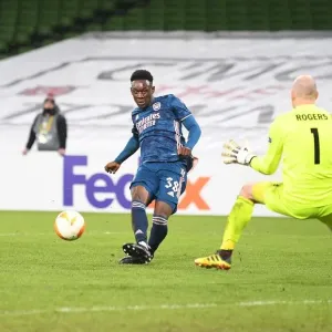 Arsenal Thrash Dundalk: Flo Balogun Scores Fourth in Europa League Victory Arsenal Thrash Dundalk: Flo Balogun Scores Fourth in Europa League Victory