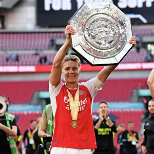 Arsenal Triumph over Manchester City: Lifting the FA Community Shield, 2023-24