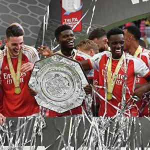 Arsenal Triumphs in Community Shield: Rice, Partey, and Nketiah Lift the Trophy (2023-24)