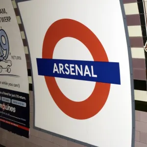 Arsenal Tube sign, 4 / 3 / 03