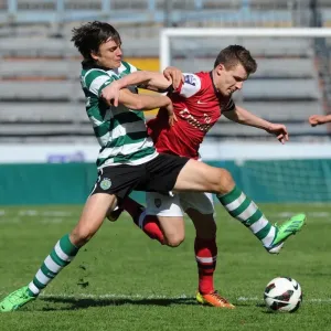 Arsenal U19 vs. Sporting Lisbon U19: Thomas Eisfeld vs. Joao Palhinha in the NextGen Series 3rd Place Play Off Arsenal U19 vs. Sporting Lisbon U19: Thomas Eisfeld vs. Joao Palhinha in the NextGen Series 3rd Place Play Off