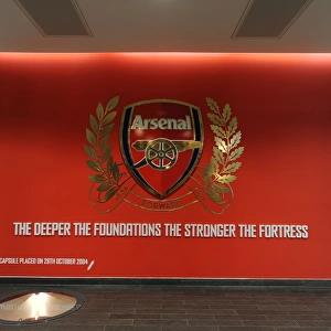 Arsenal Unveils New Crest at Emirates Stadium, 2011