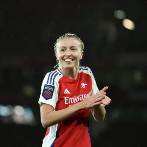 Arsenal v Aston Villa - Barclays Women's Super League Arsenal v Aston Villa - Barclays Women's Super League