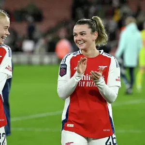 Arsenal v Aston Villa - Barclays Women's Super League Arsenal v Aston Villa - Barclays Women's Super League