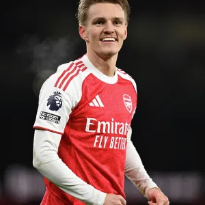 Arsenal v Aston Villa - Premier League Arsenal v Aston Villa - Premier League