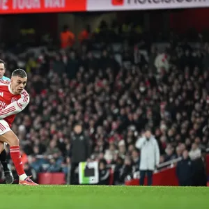 Arsenal v Aston Villa - Premier League Arsenal v Aston Villa - Premier League