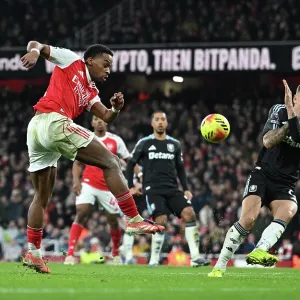 Arsenal v Aston Villa - Premier League Arsenal v Aston Villa - Premier League