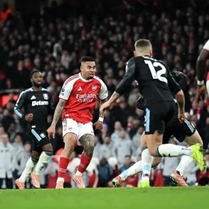 Arsenal v Aston Villa Print - December 30, 2023 Match at Emirates Stadium Arsenal v Aston Villa Print - December 30, 2023 Match at Emirates Stadium