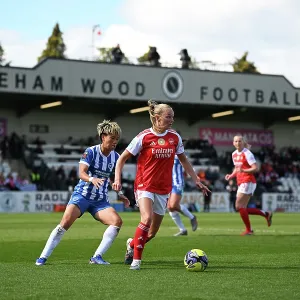 Arsenal v Brighton & Hove Albion - Adobe Women's FA Cup Quarter Final<br> Arsenal v Brighton & Hove Albion - Adobe Women's FA Cup Quarter Final