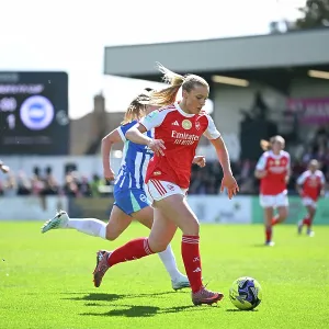Arsenal v Brighton & Hove Albion - Adobe Women's FA Cup Quarter Final<br> Arsenal v Brighton & Hove Albion - Adobe Women's FA Cup Quarter Final