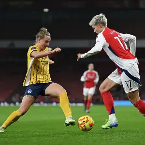 Arsenal v Brighton & Hove Albion - Barclays Women's Super League Arsenal v Brighton & Hove Albion - Barclays Women's Super League