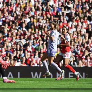 Arsenal v Brighton & Hove Albion - Barclays Women's Super League<br> Arsenal v Brighton & Hove Albion - Barclays Women's Super League Arsenal v Brighton & Hove Albion - Barclays Women's Super League<br> Arsenal v Brighton & Hove Albion - Barclays Women's Super League