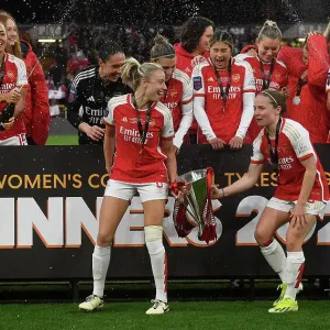 Arsenal v Chelsea - FA Women's Continental Tyres League Cup Final