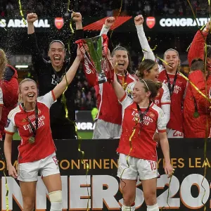 Arsenal v Chelsea - FA Women's Continental Tyres League Cup Final