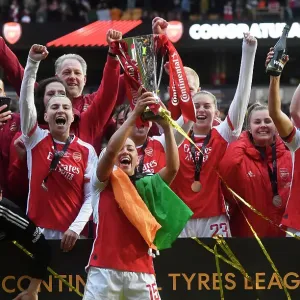 Arsenal v Chelsea - FA Women's Continental Tyres League Cup Final