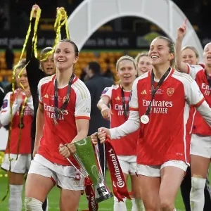 Arsenal v Chelsea - FA Women's Continental Tyres League Cup Final