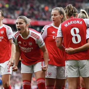 Arsenal v Chelsea FC - Barclays Women's Super League<br> Arsenal v Chelsea FC - Barclays Women's Super League Arsenal v Chelsea FC - Barclays Women's Super League<br> Arsenal v Chelsea FC - Barclays Women's Super League