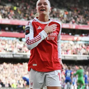Arsenal v Chelsea FC - Barclays Women's Super League<br> Arsenal v Chelsea FC - Barclays Women's Super League Arsenal v Chelsea FC - Barclays Women's Super League<br> Arsenal v Chelsea FC - Barclays Women's Super League
