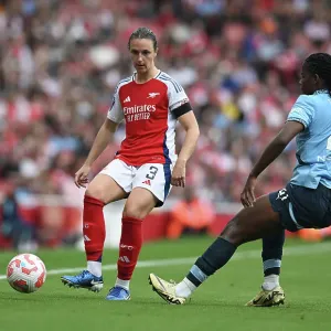 Arsenal v Manchester City - Barclays Women's Super League