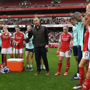 Arsenal v Manchester City - Barclays Women's Super League LONDON, ENGLAND - SEPTEMBER 22: Jonas Eidevall manager of Arsenal during the Barclays Women's Super League match between Arsenal