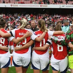Arsenal v Manchester City - Barclays Women's Super League LONDON, ENGLAND - SEPTEMBER 22: during the Barclays Women's Super League match between Arsenal and Manchester City at Emirates Stadium on September 22, 2024 in London, England