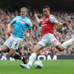 Season 2011-12 Metal Print Collection: Arsenal v Sunderland 2011-12