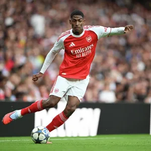 Arsenal v Villarreal - Pre-Season Friendly Arsenal v Villarreal - Pre-Season Friendly