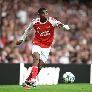 Arsenal v Villarreal - Pre-Season Friendly Arsenal v Villarreal - Pre-Season Friendly