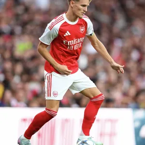 Arsenal v Villarreal - Pre-Season Friendly Arsenal v Villarreal - Pre-Season Friendly